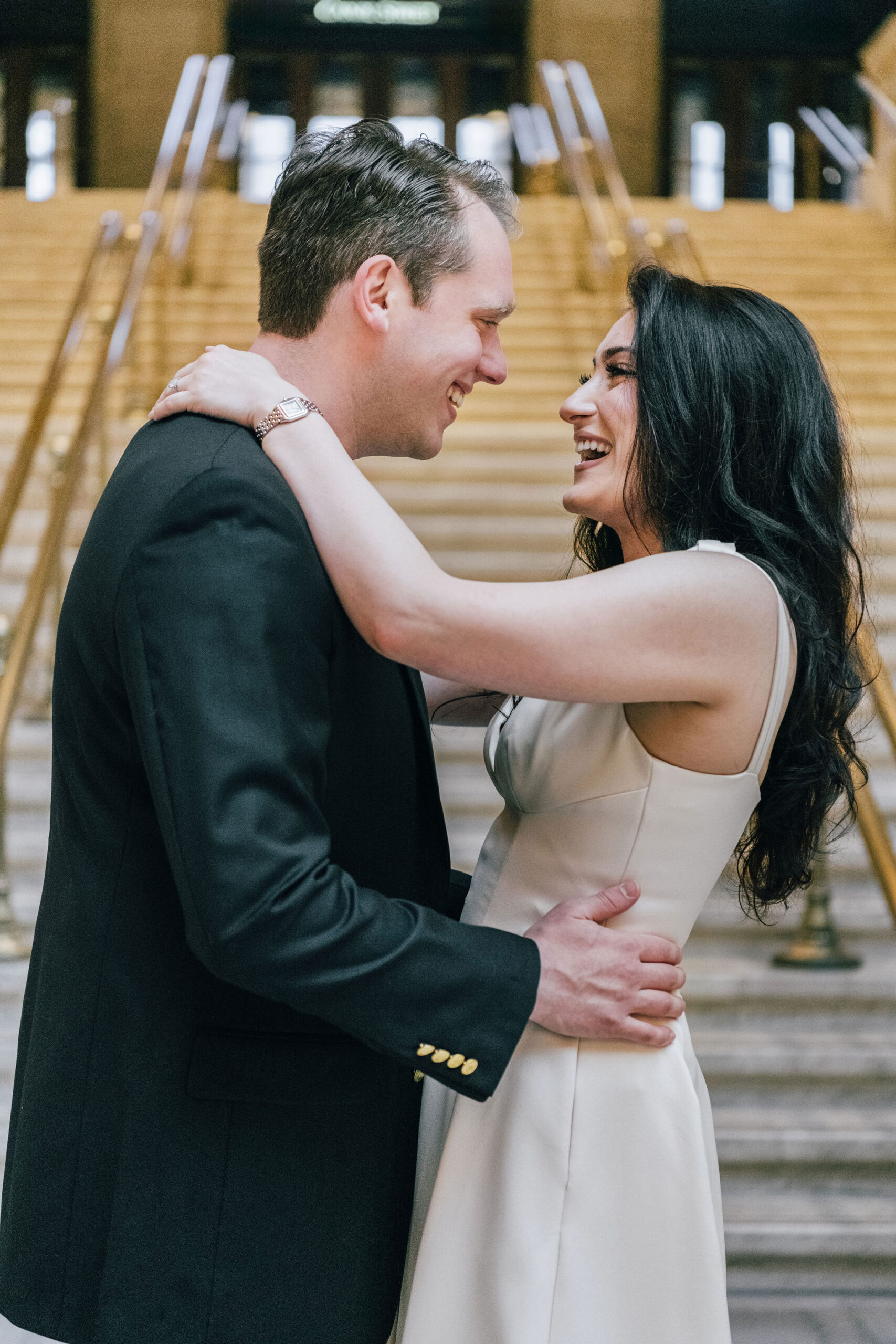 Chicago Union Station Winter Engagement Photos