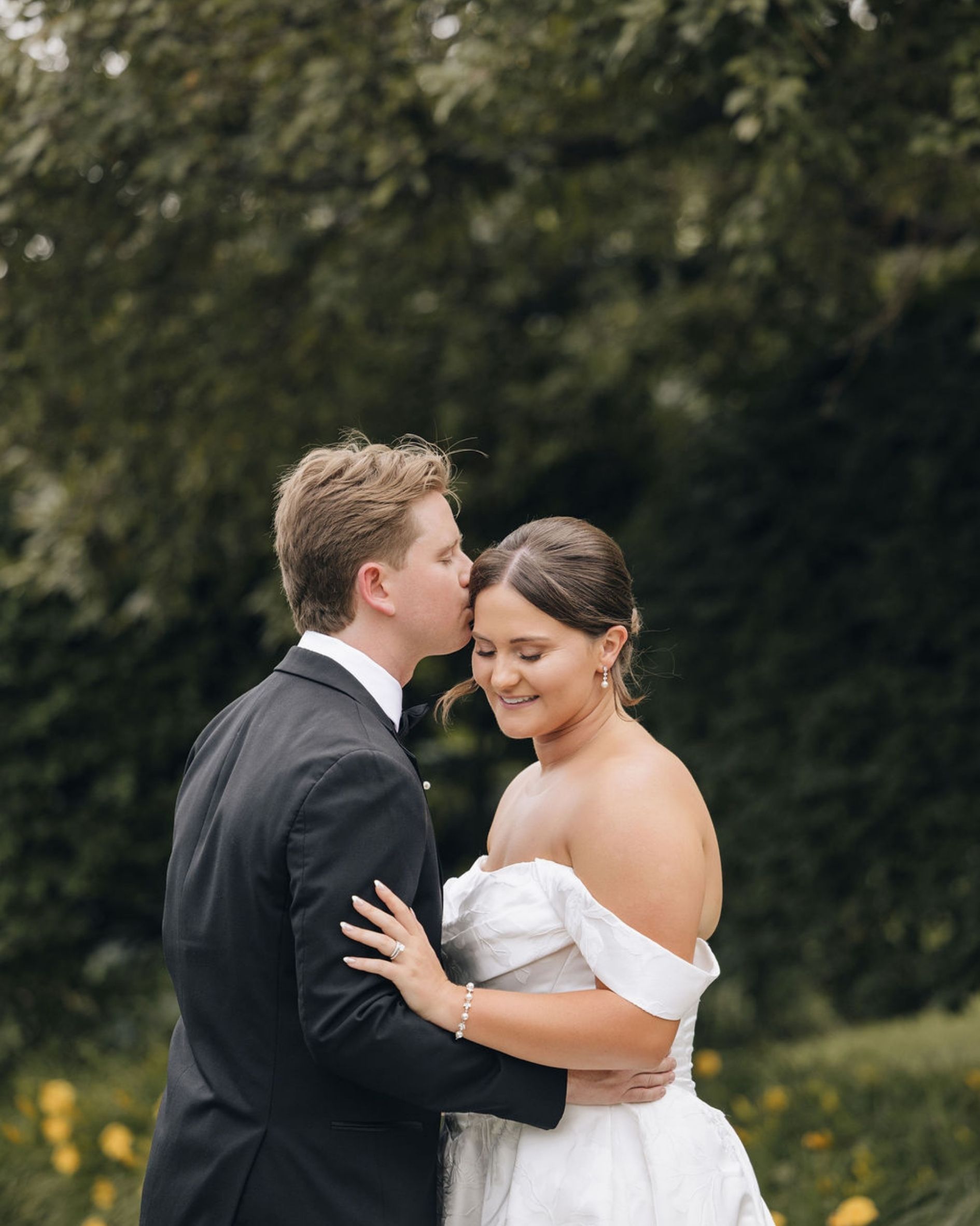 Wedding couple's portraits at Victoria in the Park in Mount Prospect, IL