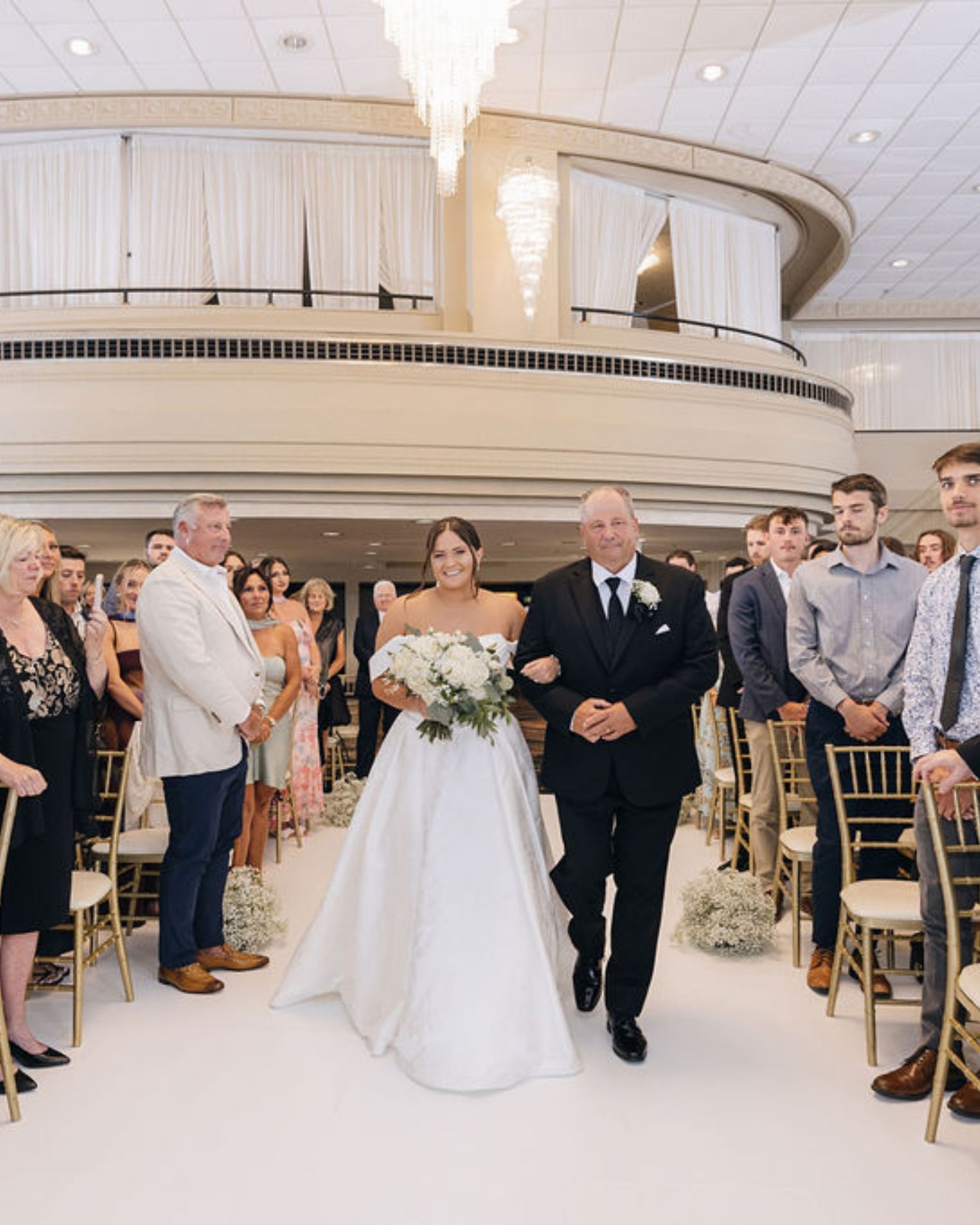 Chicago Bride's entrance at Victoria in the Park in Mount Prospect, IL
